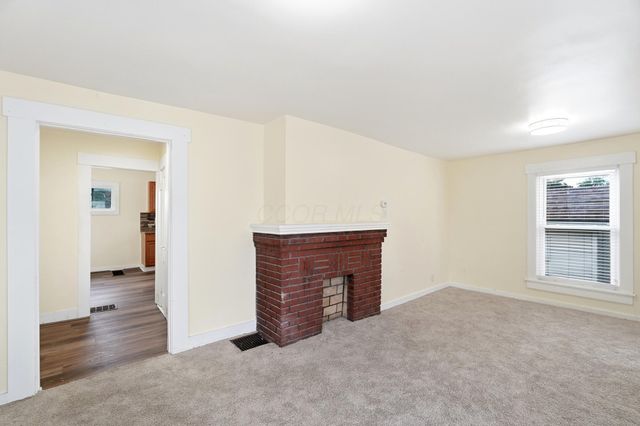 2015 Clifton Avenue, Springfield, OH 45505