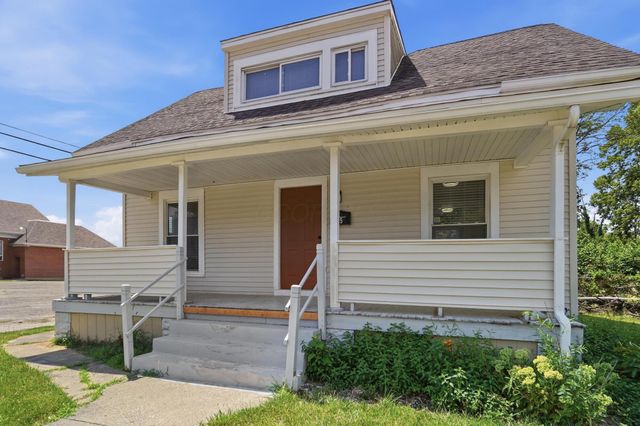 2015 Clifton Avenue, Springfield, OH 45505