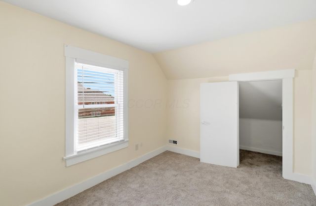 2015 Clifton Avenue, Springfield, OH 45505