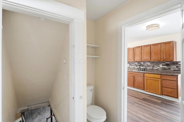 2015 Clifton Avenue, Springfield, OH 45505
