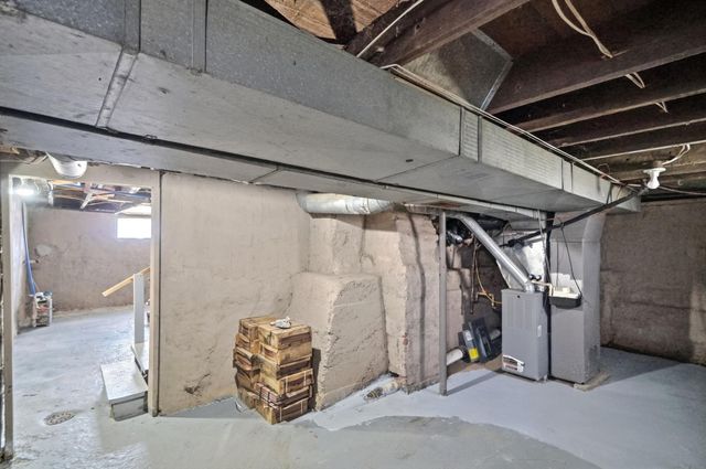 2015 Clifton Avenue, Springfield, OH 45505