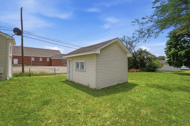 2015 Clifton Avenue, Springfield, OH 45505