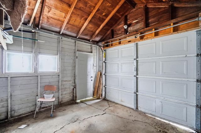 2015 Clifton Avenue, Springfield, OH 45505