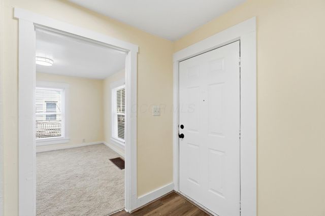 2015 Clifton Avenue, Springfield, OH 45505