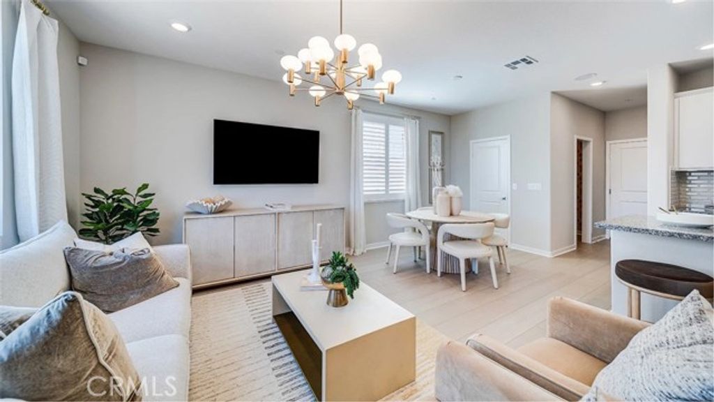 2677 Cloudview Privado, Ontario, CA 91761