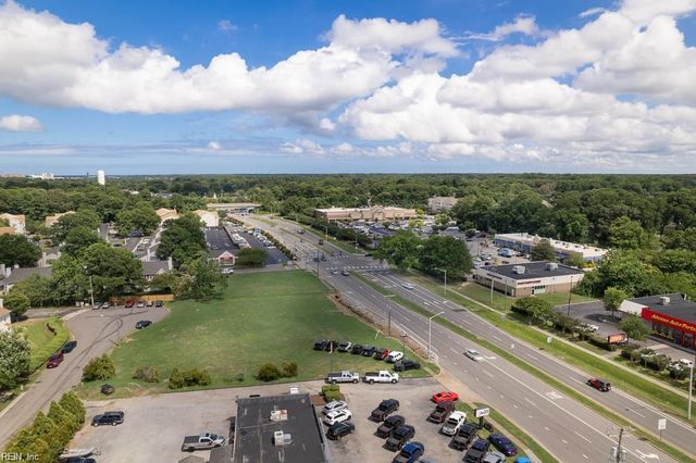 4754 Hollis RD, Virginia Beach, VA 23455