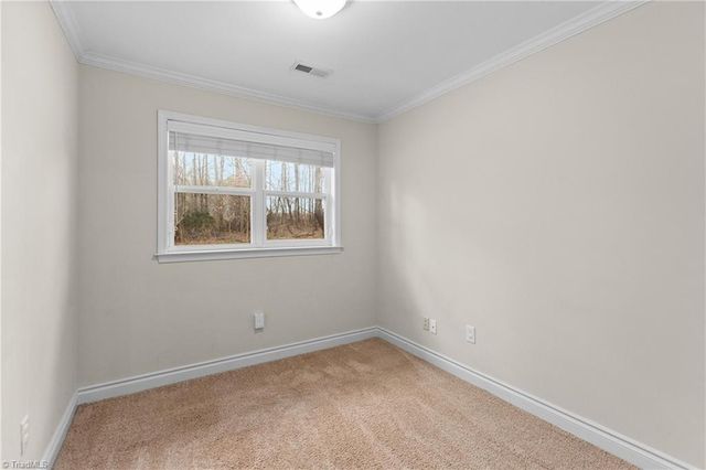 1504 Edgewood Drive, Yadkinville, NC 27055