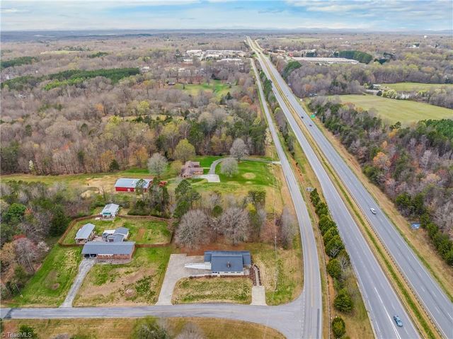 1504 Edgewood Drive, Yadkinville, NC 27055