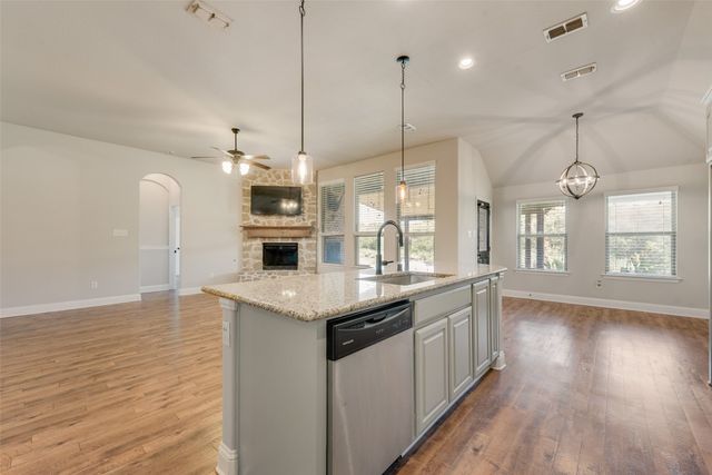 1812 Fair Oaks Lane, Royse City, TX 75189
