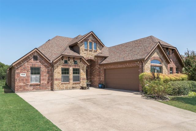 1812 Fair Oaks Lane, Royse City, TX 75189
