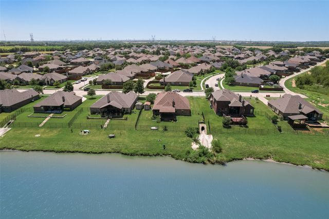 1812 Fair Oaks Lane, Royse City, TX 75189