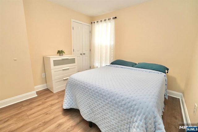 487 S 20th Street, Irvington, NJ 07111