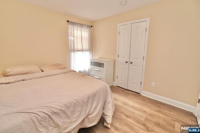 487 S 20th Street, Irvington, NJ 07111