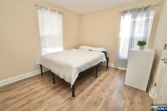 487 S 20th Street, Irvington, NJ 07111