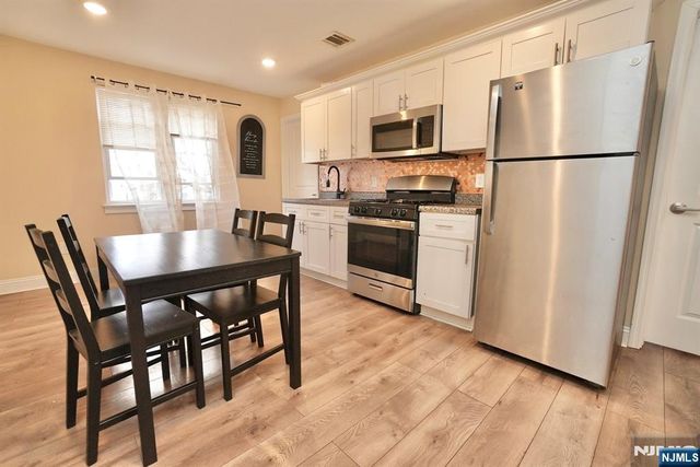 487 S 20th Street, Irvington, NJ 07111