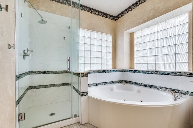 4562 Normandy Way, Grand Prairie, TX 75052