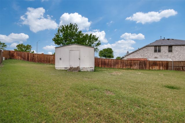 4562 Normandy Way, Grand Prairie, TX 75052