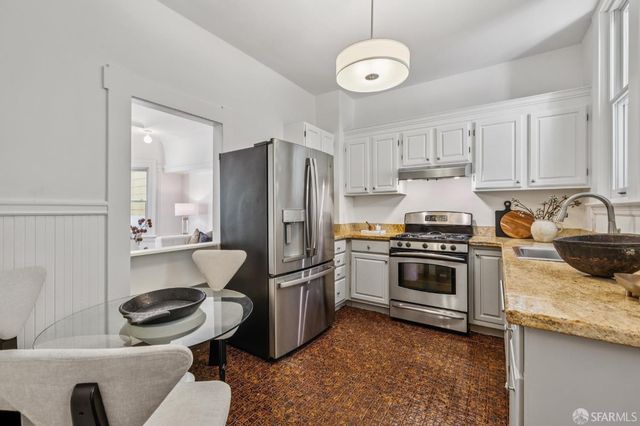 609 Castro Street B, San Francisco, CA 94114