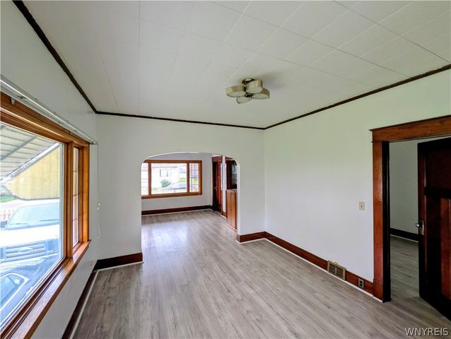 71 Hoerner Avenue, Cheektowaga, NY 14211
