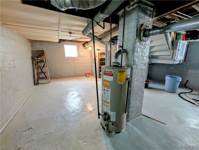 71 Hoerner Avenue, Cheektowaga, NY 14211