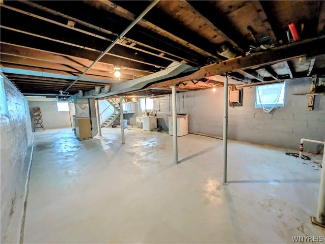 71 Hoerner Avenue, Cheektowaga, NY 14211