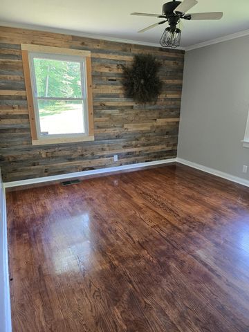 4177 Highway 96, Burns, TN 37029