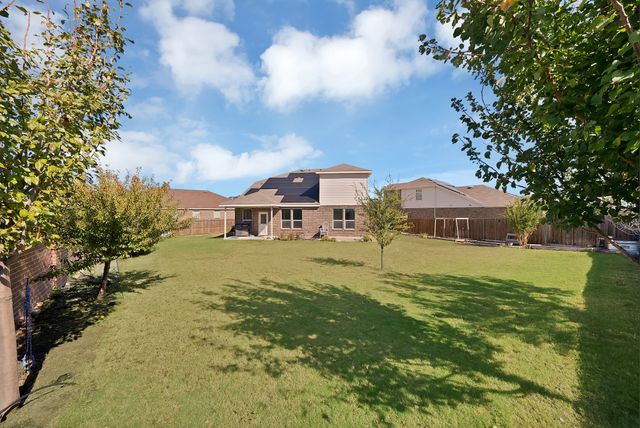 820 Lemongrass Court, Fort Worth, TX 76131