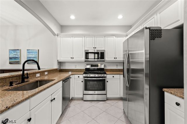 3231 Cottonwood BEND 301, Fort Myers, FL 33905