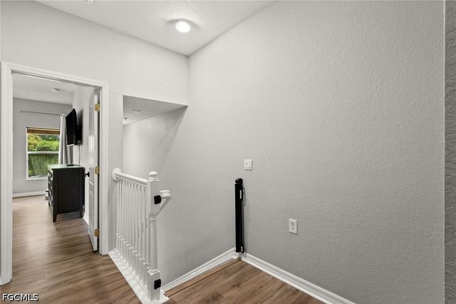 3231 Cottonwood BEND 301, Fort Myers, FL 33905