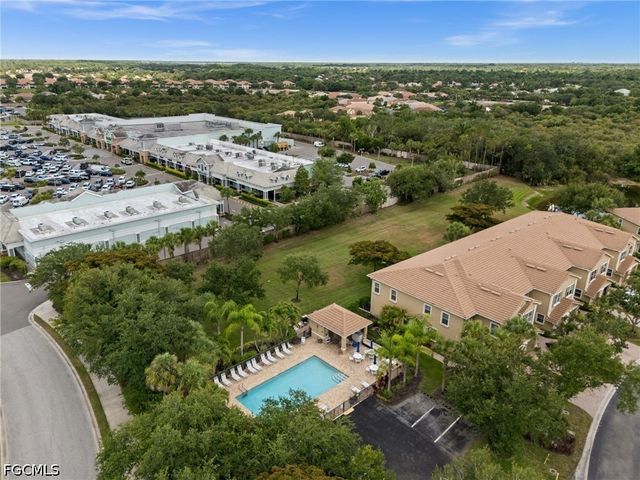 3231 Cottonwood BEND 301, Fort Myers, FL 33905