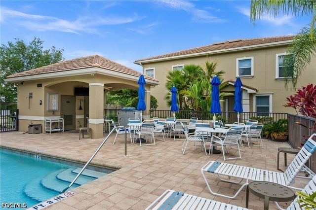 3231 Cottonwood BEND 301, Fort Myers, FL 33905