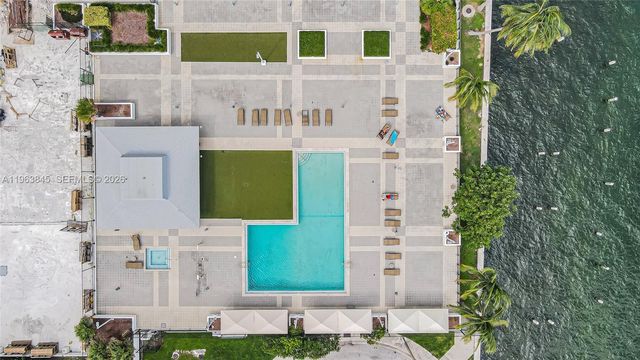 600 NE 36th St PH1, Miami, FL 33137