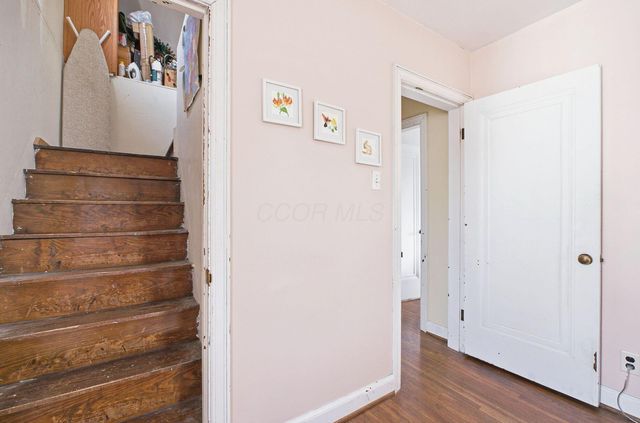 1002 S Cassingham Road, Columbus, OH 43209