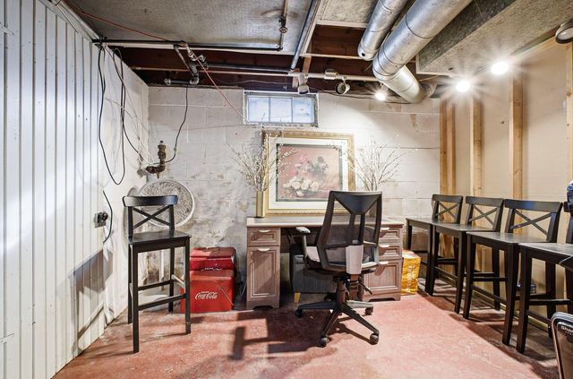 1002 S Cassingham Road, Columbus, OH 43209