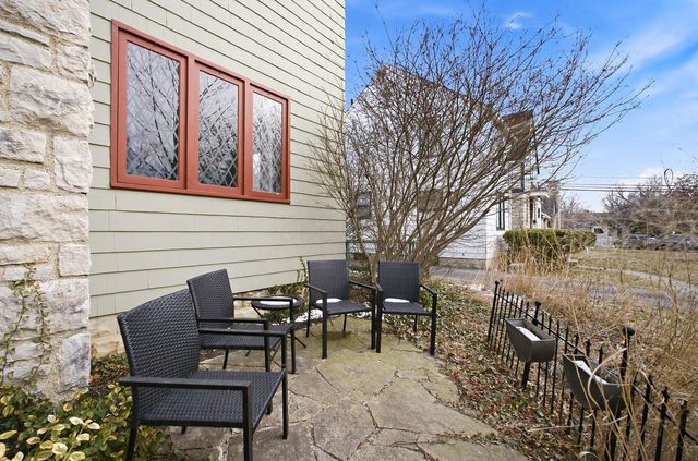 1002 S Cassingham Road, Columbus, OH 43209
