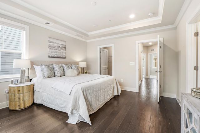 114 DICKENSON DR, Gaithersburg, MD 20878