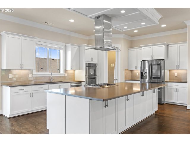 16649 Sw FRIENDLY Ln, Beaverton, OR 97007