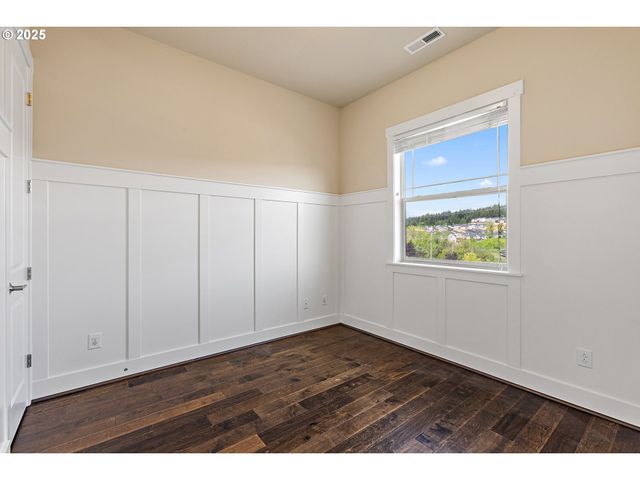 16649 Sw FRIENDLY Ln, Beaverton, OR 97007