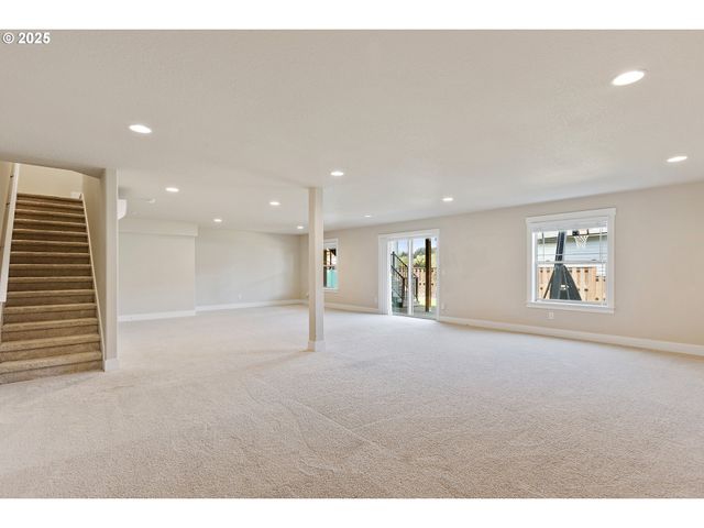 16649 Sw FRIENDLY Ln, Beaverton, OR 97007