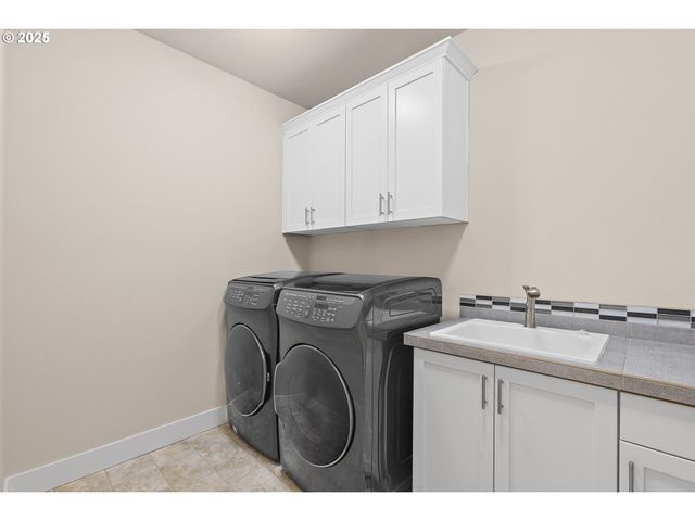 16649 Sw FRIENDLY Ln, Beaverton, OR 97007