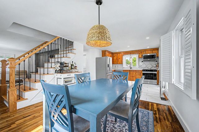26 Westside Ave, North Attleboro, MA 02760