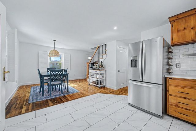 26 Westside Ave, North Attleboro, MA 02760