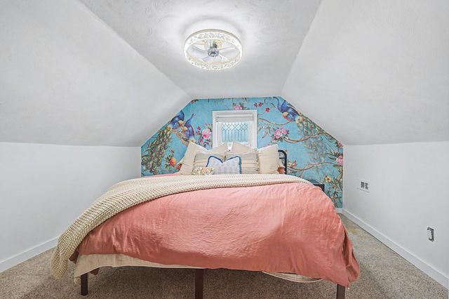 26 Westside Ave, North Attleboro, MA 02760