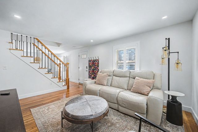 26 Westside Ave, North Attleboro, MA 02760