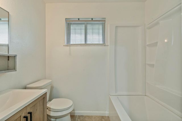 11050 Vailview Drive, Houston, TX 77016