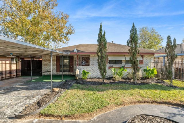 11050 Vailview Drive, Houston, TX 77016