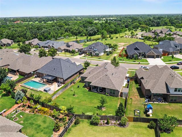 122 Sonora Lane, Norman, OK 73069