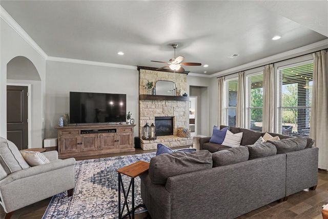 122 Sonora Lane, Norman, OK 73069