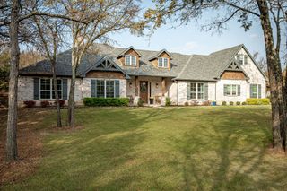 6641 Blackjack Oaks Road, Aubrey, TX 76227