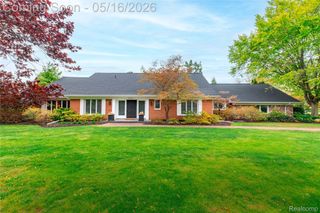 9555 Island Drive, Grosse Ile Township, MI 48138